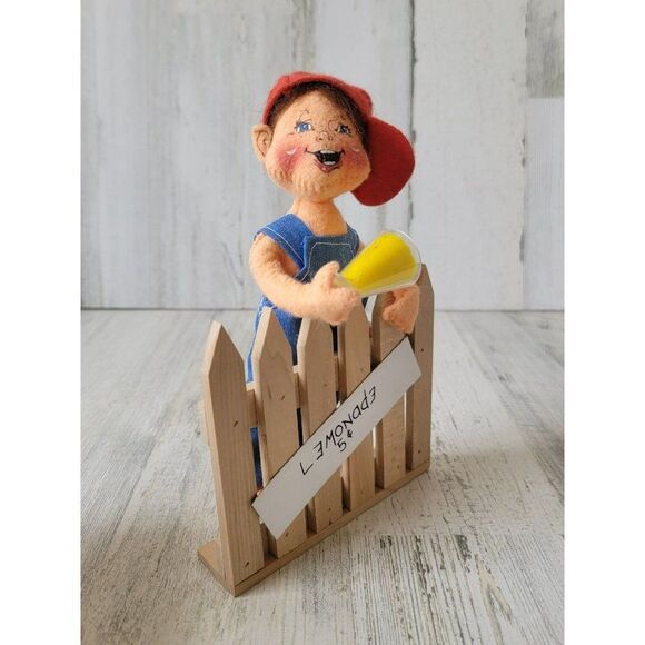 Annalee 2000 lemonade stand boy collectible plush home decor - Picture 2 of 7
